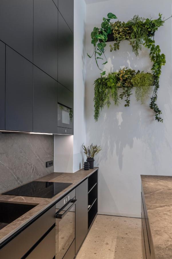 City Center Apartment Telegraph Вена Экстерьер фото